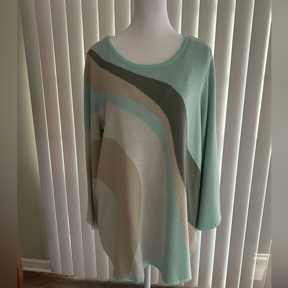 Soft Surroundings Tunic Sweater. Worn Once. Size Medium